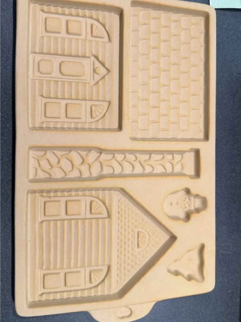 Vintage Pampered Chef Family Heritage Gingerbread House Mold Kit #1800 USA